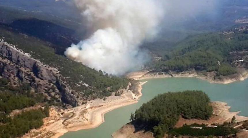 Antalya Kumluca'da orman yangını!