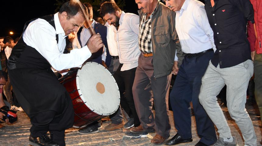 Van'da dolara tepki halayı