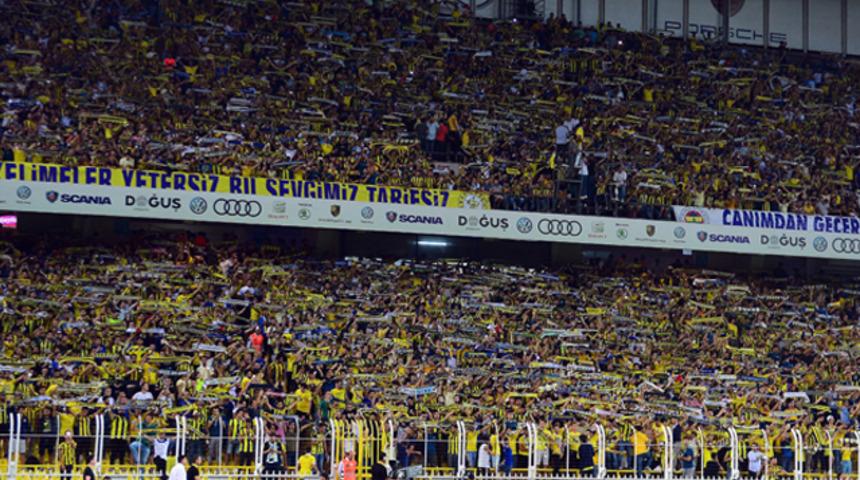 Fenerbah&ccedil;e resmi siteden taraftarına teşekk&uuml;r etti