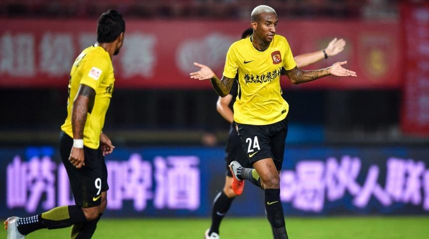 Guangzhou Evergrande forması giyen Anderson Talisca Henan Jianye'ye karşı bir gol kaydetti!