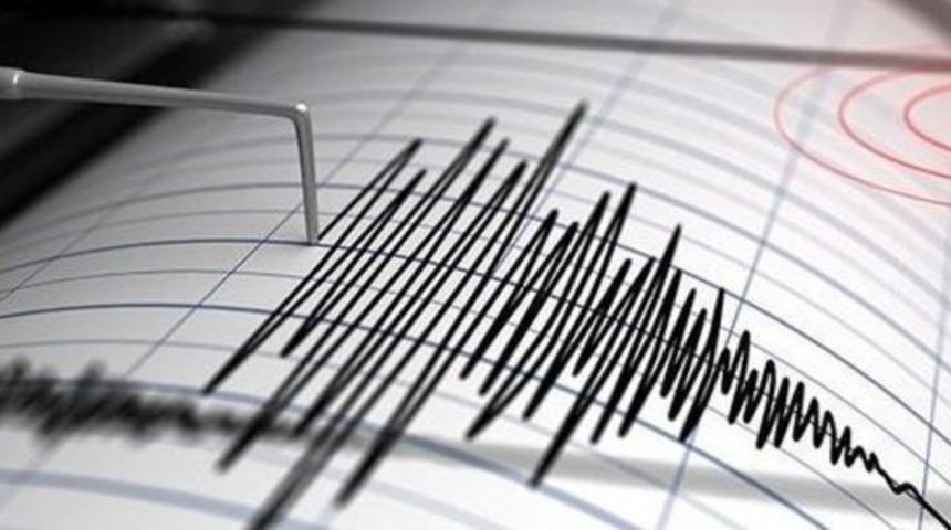 Ege Denizi'nde deprem!