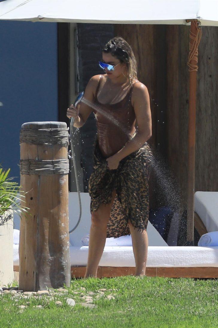 Kardashian'dan kalça şov! G4