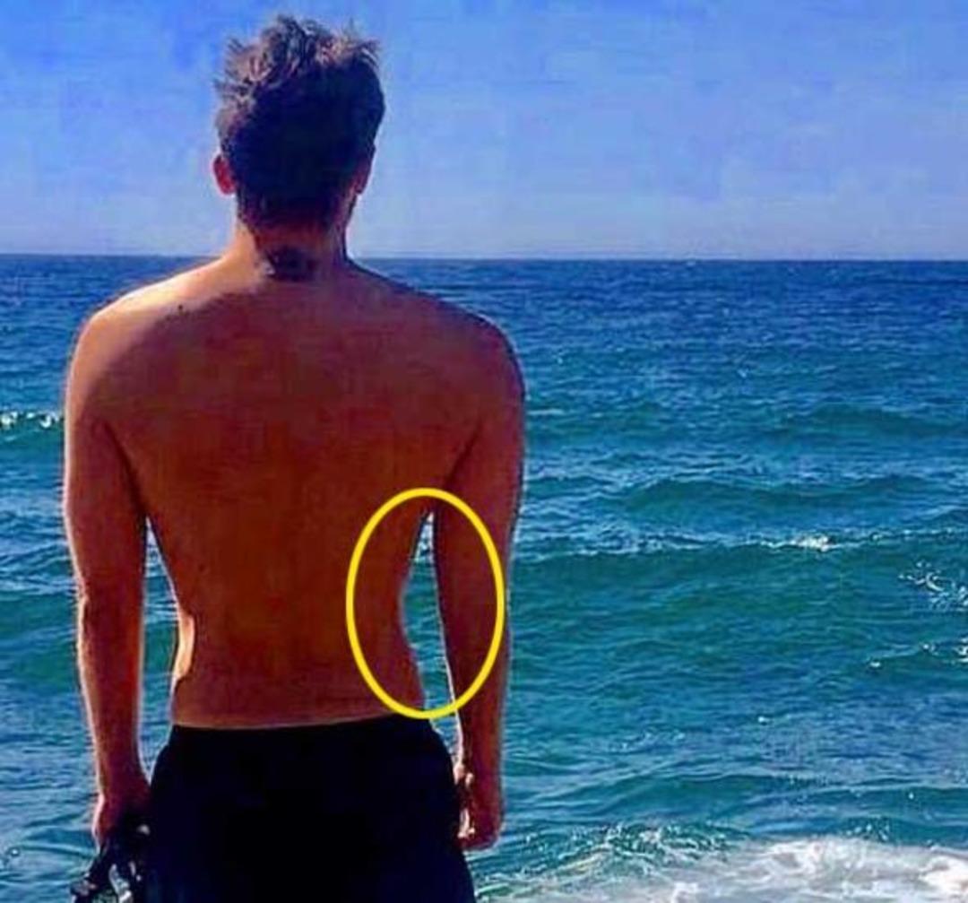 Tolga G&uuml;le&ccedil; fotoğrafına photoshop yaptı