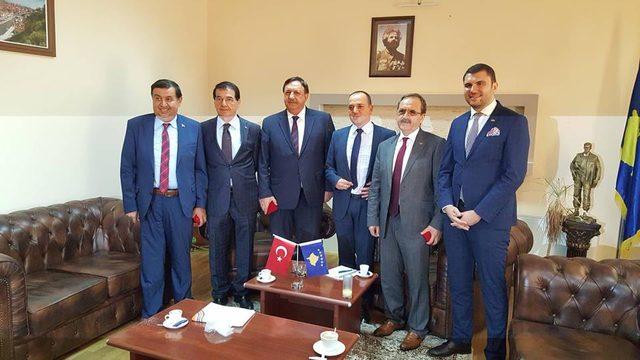 Samsun ve Havza belediye başkanları Kosova'da