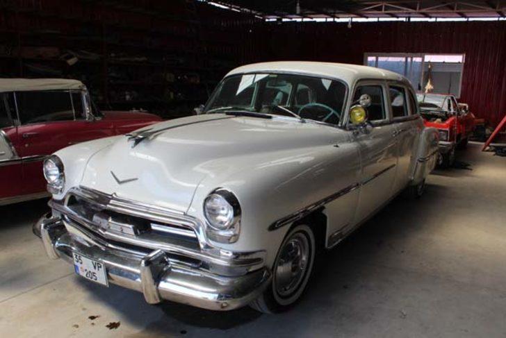 'Kullanılamaz' denilen klasik otomobiller, onların elinde hayat buluyor  G5