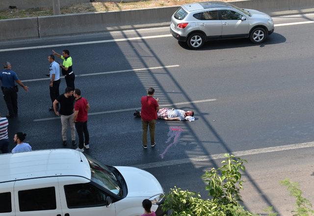 K&ouml;pr&uuml;den otoyola atladı, kadın s&uuml;r&uuml;c&uuml; şok yaşadı 1