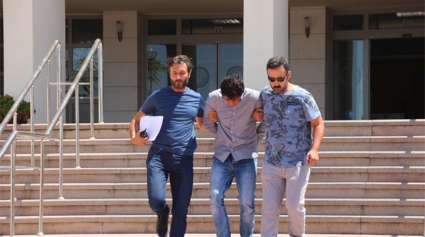 Tuvalette rezalet! 5 yaşındaki küçük çocuğu 'Sünger Bob'la kandırdı