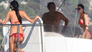 Ivana'nın eski eşi manken sevgilisiyle Bodrum'da!