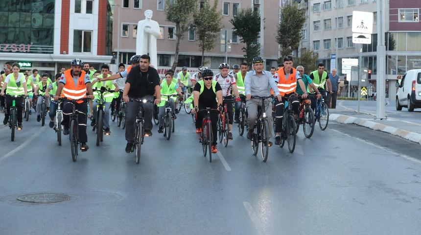 AK Partili Belediye Başkanı'ndan alkışlanacak hareket