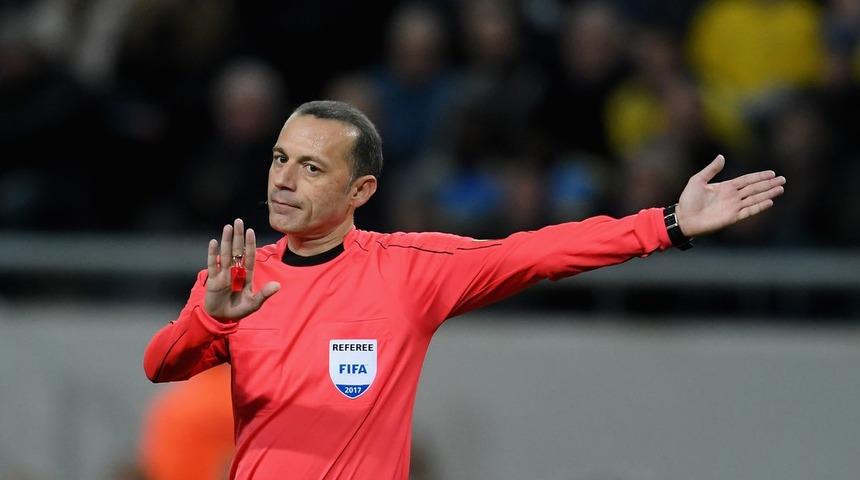 C&uuml;neyt &Ccedil;akır Suudi Arabistan S&uuml;per Kupa ma&ccedil;ını y&ouml;netecek!