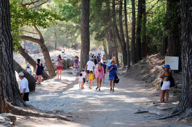 Bayramda Çıralı, Olimpos ve Adrasan'a yoğun talep