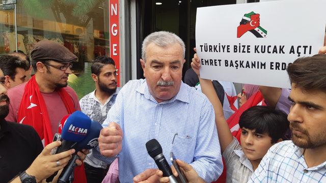 İstanbul'daki Suriyelilerden 'Dolar bozdurma' kampanyasına destek...