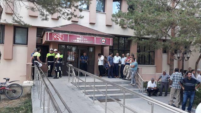 İzin alamayan müftülük personeli dehşet saçtı: 5 ölü, 2 yaralı (2)- Yeniden