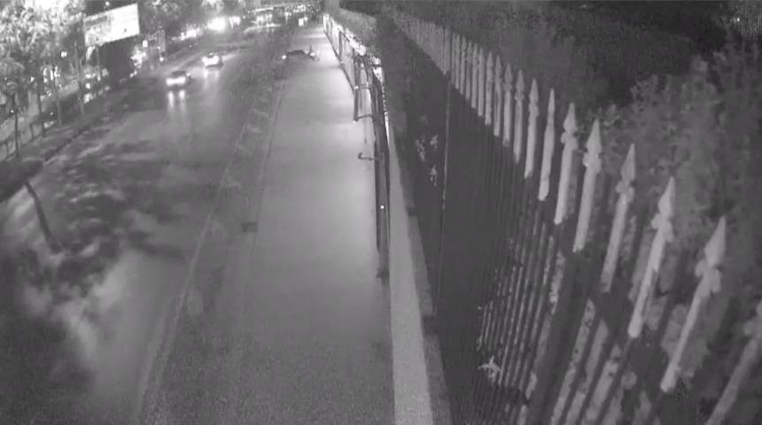 Beşiktaş'ta &uuml;niversiteli Mert'in &ouml;ld&uuml;ğ&uuml; kaza kamerada (1)