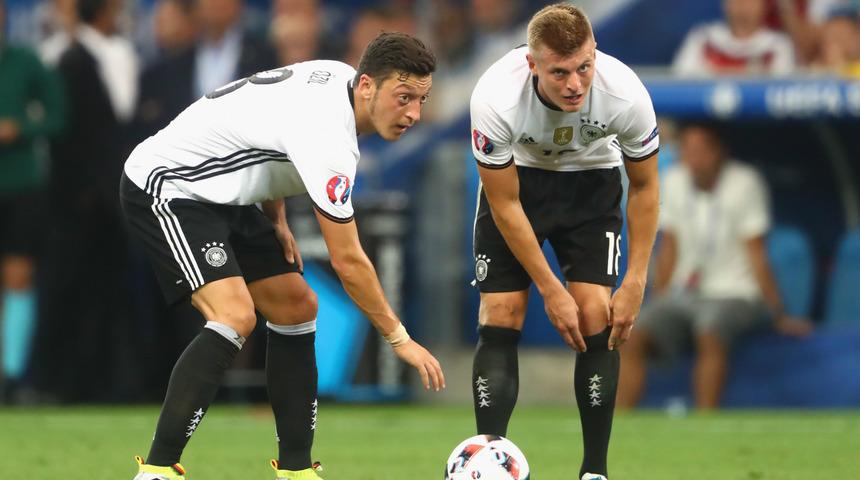 Toni Kroos, Almanya Milli Takımı'nı bıraktı