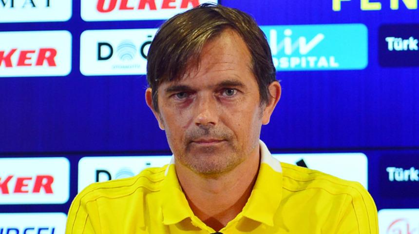 Phillip Cocu: Savunma oyuncusu alacağız