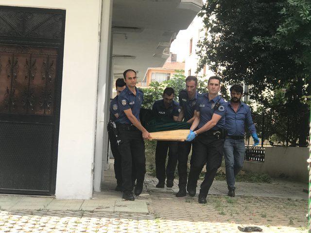 (Ek bilgi ve fotoğraflarla) Kadıköy'de cinayet