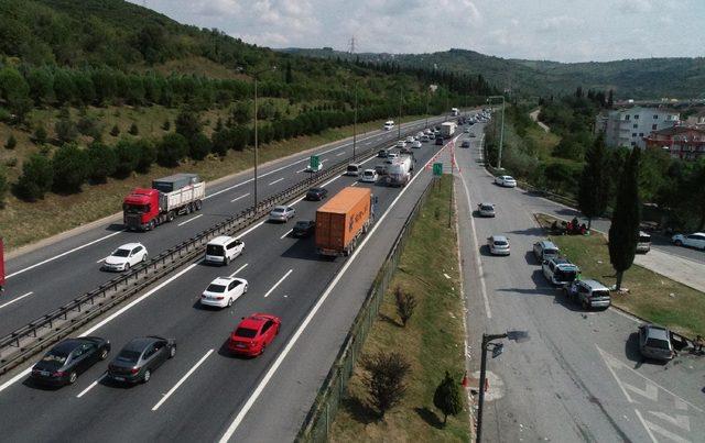 Kocaeli'de trafik adım adım ilerledi