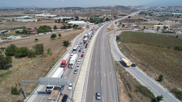 Bursa- İzmir karayolunda trafik yoğunluğu