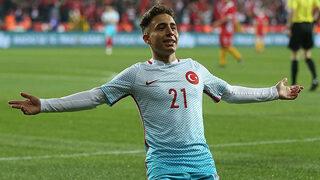 Emre Mor için şok sözler: Kafasının içine giremiyoruz