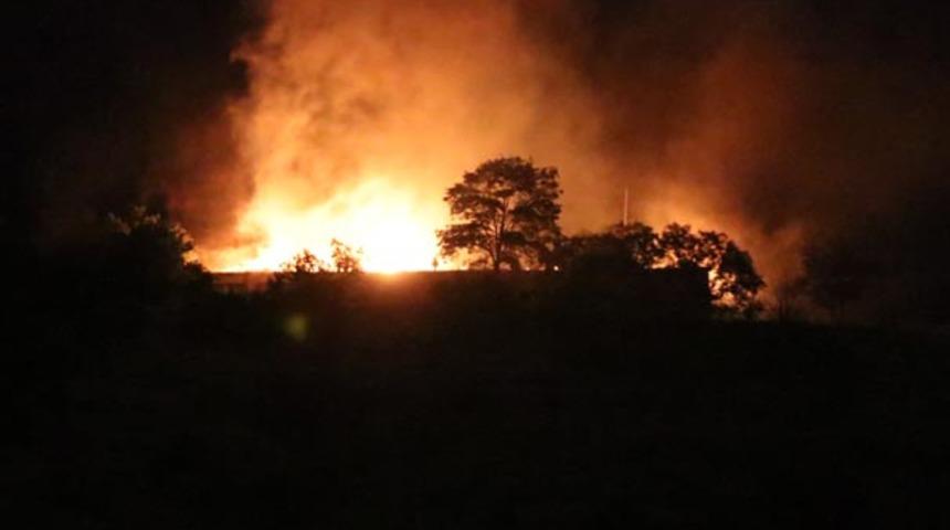 Erzincan'da 3'&uuml;nc&uuml; Ordu Komutanlığı'nda yangın paniği! &Ccedil;ok sayıda itfaiye ekibi sevk edildi!
