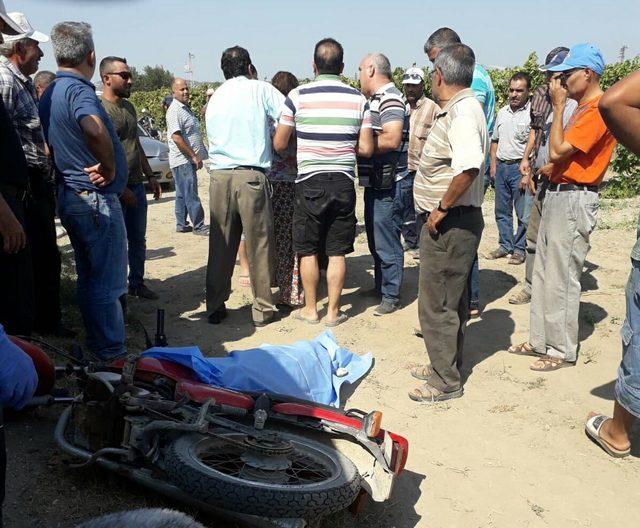 Motosiklet sürücüsü, yol kenarında ölü bulundu