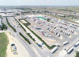 Kapıkule'de 18 kilometre TIR kuyruğu