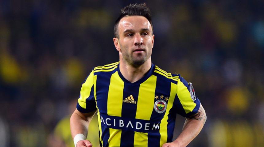 Fenerbahçe Mathieu Valbuena ile yolları ayırıyor