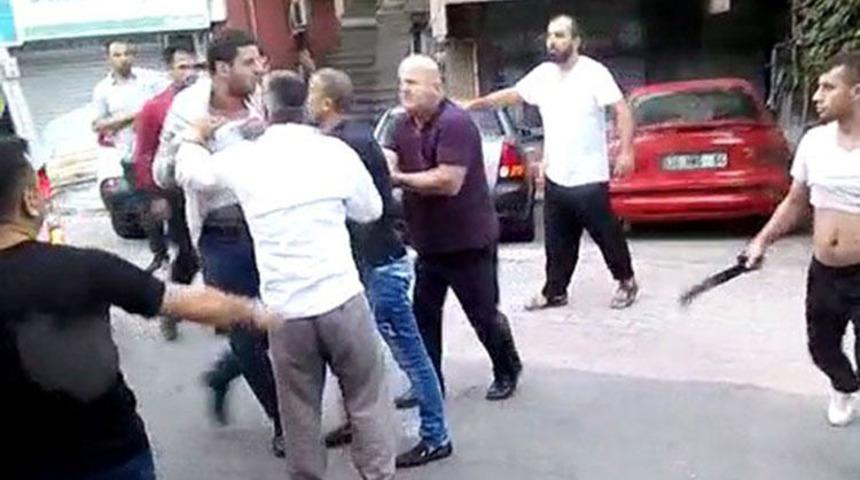 Yer: Kağıthane! Kaza sonrası ortalık karıştı