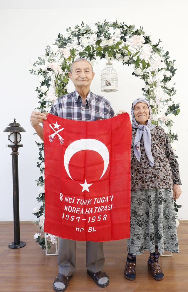 82'lik Kore gazisi, 60 yıllık emaneti yanından ayırmıyor