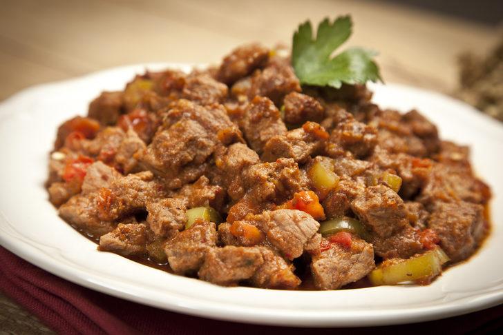 Kurban Bayramı'nda kavurma yaparken de yerken de dikkat! G3