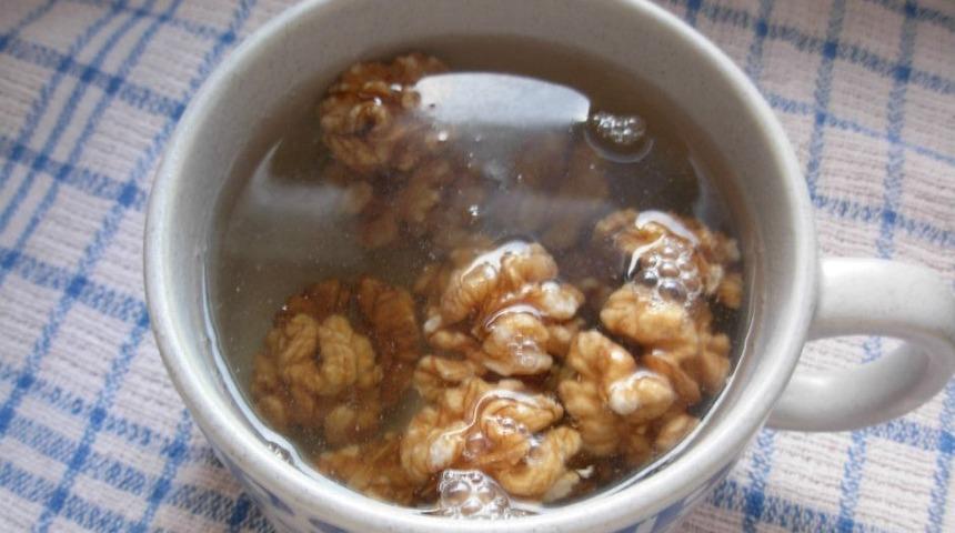 Hastalıkların şifası onda! Ceviz suyunun faydaları nelerdir?