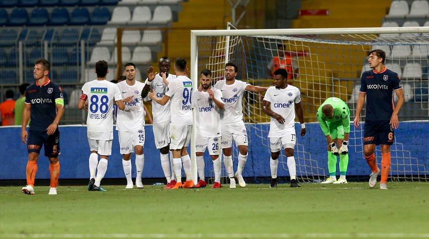MAÇ ÖZETİ | Kasımpaşa 2 - 1 Medipol Başakşehir (Spor Toto Süper Lig 2. hafta puan durumu)