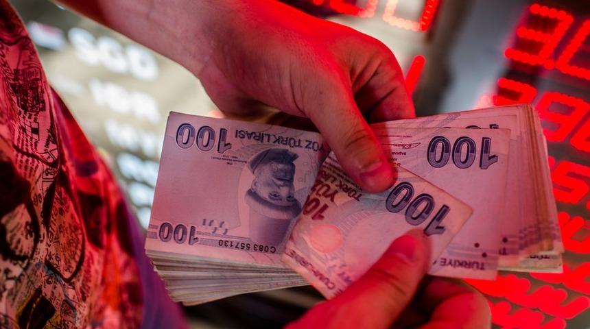 Londra swap piyasasında gecelik Türk Lirası faizi neden yüzde 350'yi aştı?