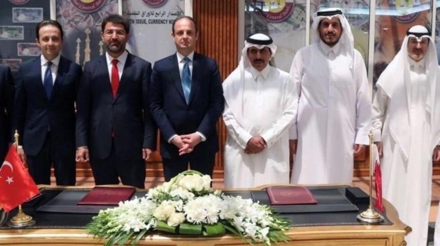 Financial Times: Katar 3 milyar dolarlık swap anlaşmasıyla Türkiye'ye desteğini artırdı