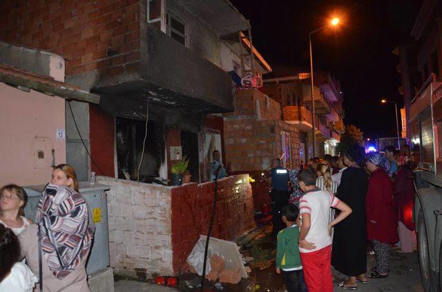 Gelibolu'daki ev yangınında 5 yaşındaki Tuğba Melek öldü