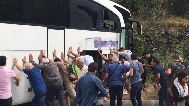 Bayram tatilinde Karadeniz turuna çıkan kafile kabusu yaşadı! G1