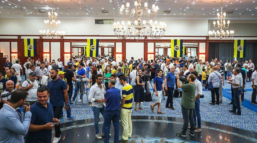 Fenerbahçe'de geleneksel bayramlaşma töreni yapıldı