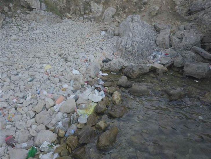 Kilimli Koyu turistlerin gazabına uğradı G5