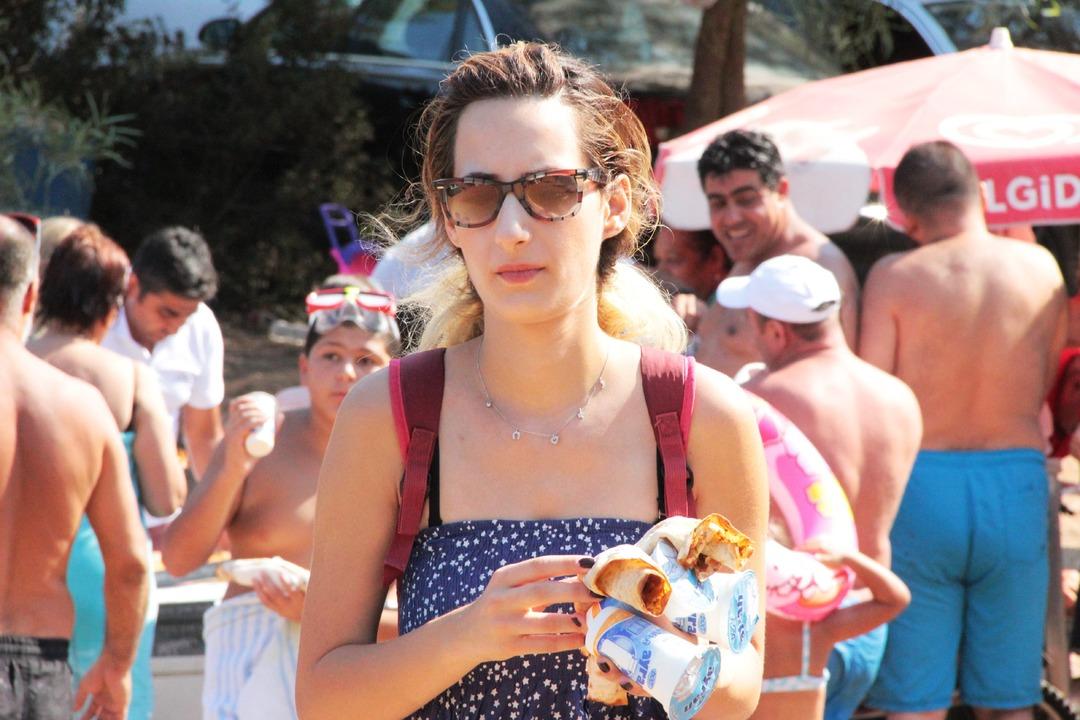  Bakan 'Fırsat&ccedil;ılara izin vermeyeceğiz' dedi, lahmacun kuyruğunun ardı arkası kesilmedi