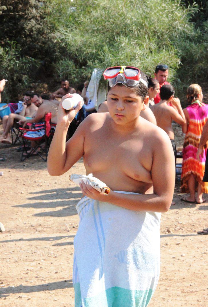  Bakan 'Fırsatçılara izin vermeyeceğiz' dedi, lahmacun kuyruğunun ardı arkası kesilmedi G4