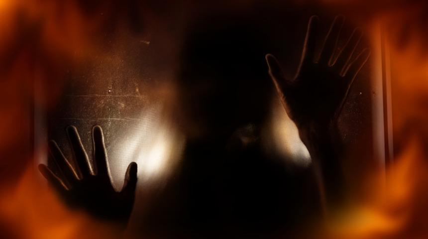 İğrenç olay! 65 yaşındaki adam 13 yaşındaki kızı tenhaya götürüp...