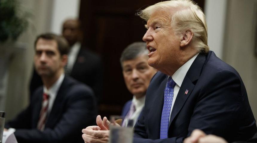 Tehdidin dozu arttı: Trump azledilirse ayaklanma çıkar