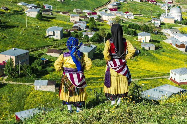 Karadeniz yaylalarında bayram renkleri