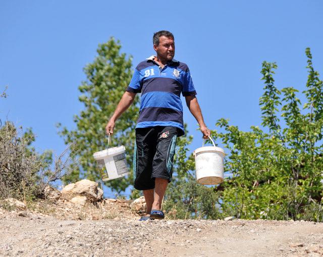 Bu mahallede tatil günleri su akmıyor