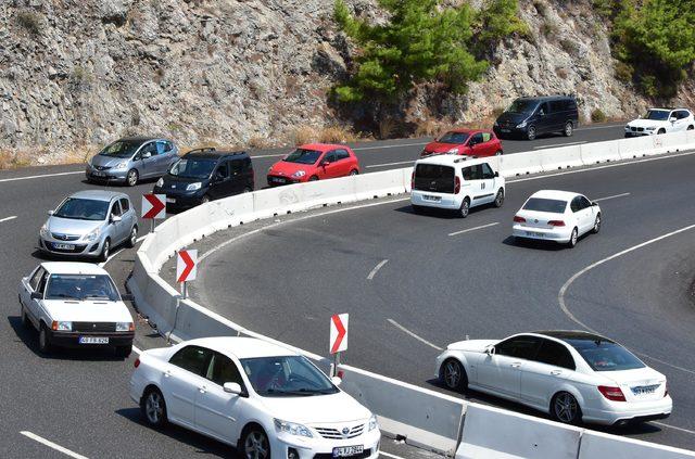 Muğla'daki tatilciler dönüş yolunda