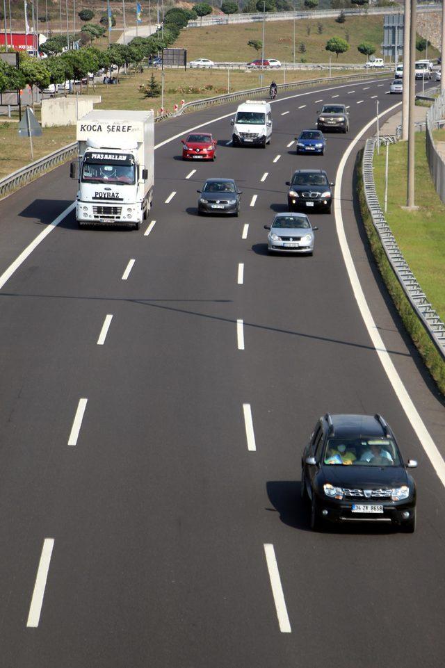 Tatil dönüşü Bolu'da trafik rahat