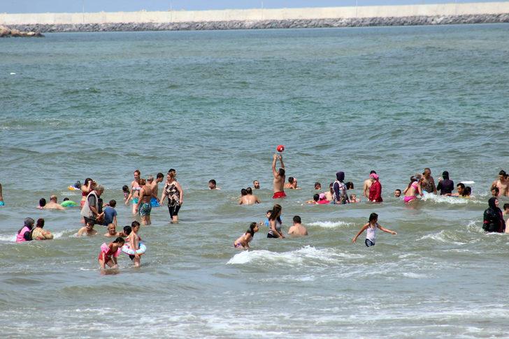 Karasu'da 'norovirüs enfeksiyonu' tespit edildi, binlerce kişi hastaneye akın etti G1