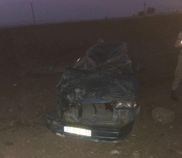 Otomobil şarampole devrildi, 6 Suriyeli yaralandı