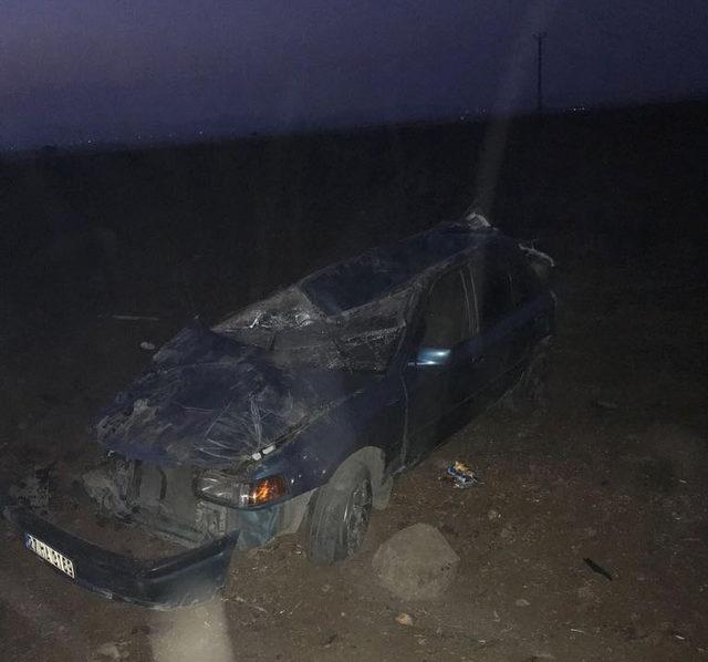 Otomobil şarampole devrildi, 6 Suriyeli yaralandı